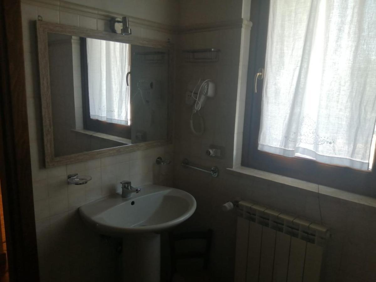 Il Casale Di Luna Сатурния Екстериор снимка
